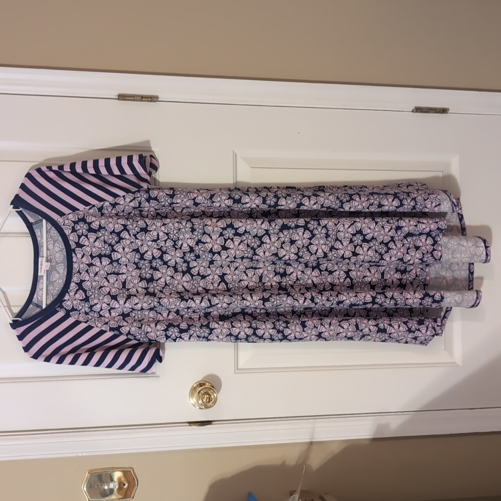 Lularoe Carly swing dress size M